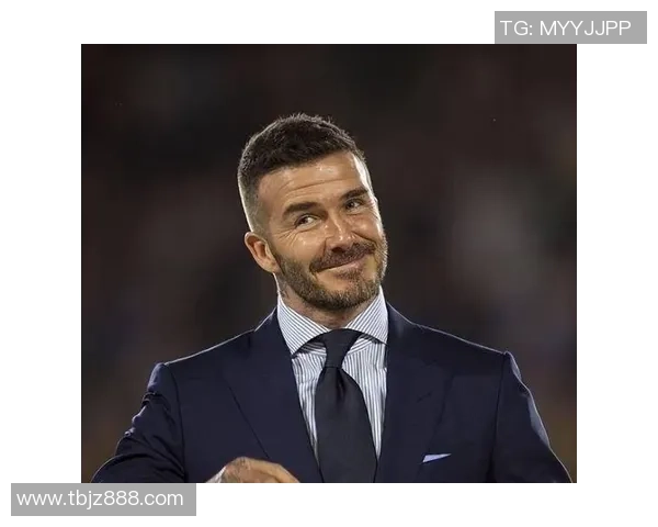 足球明星光辉:从球场传奇到全球偶像的蜕变与影响 足球明星光辉:从球场传奇到全球偶像的蜕变与影响