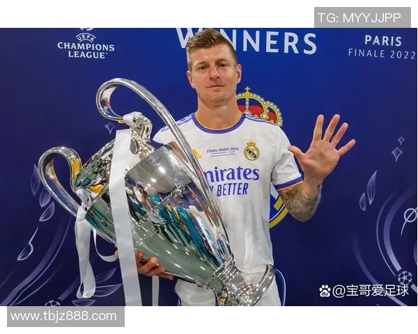 足球球星马克杯是谁的背后故事及他在绿茵场上的传奇时刻 足球球星马克杯是谁的背后故事及他在绿茵场上的传奇时刻