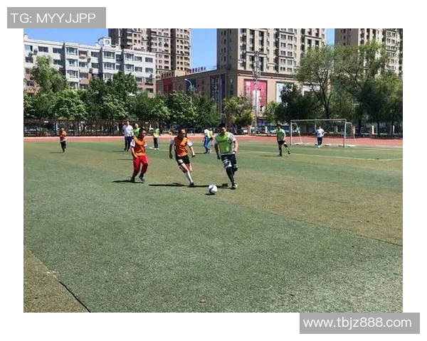 功夫足球星中锋带领球队逆转奇迹重燃绿茵赛场激情风暴